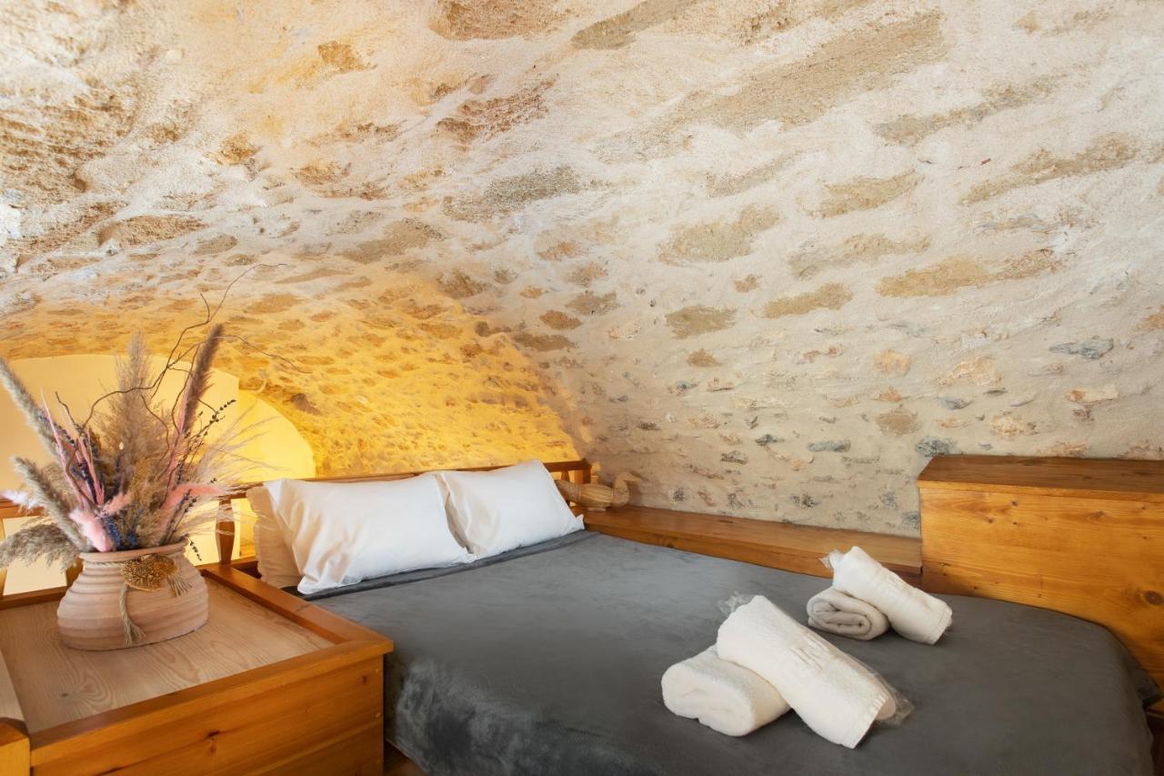 Dorovinis Monemvasia Castlehouses Екстериор снимка