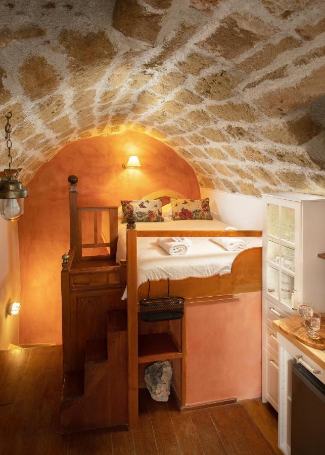 Dorovinis Monemvasia Castlehouses Екстериор снимка