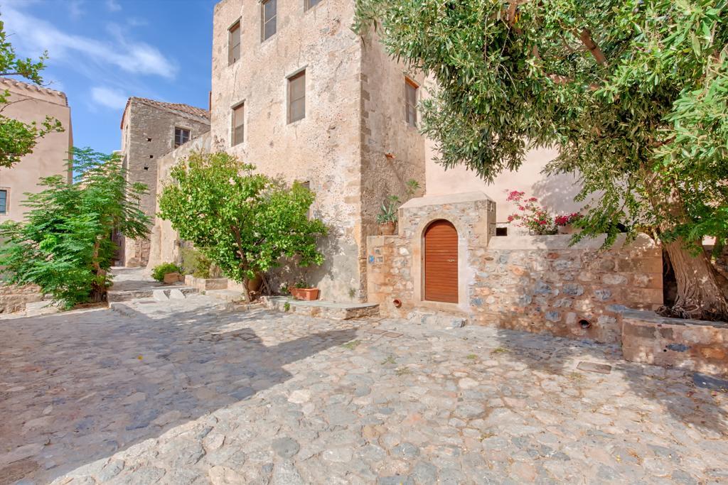 Dorovinis Monemvasia Castlehouses Екстериор снимка