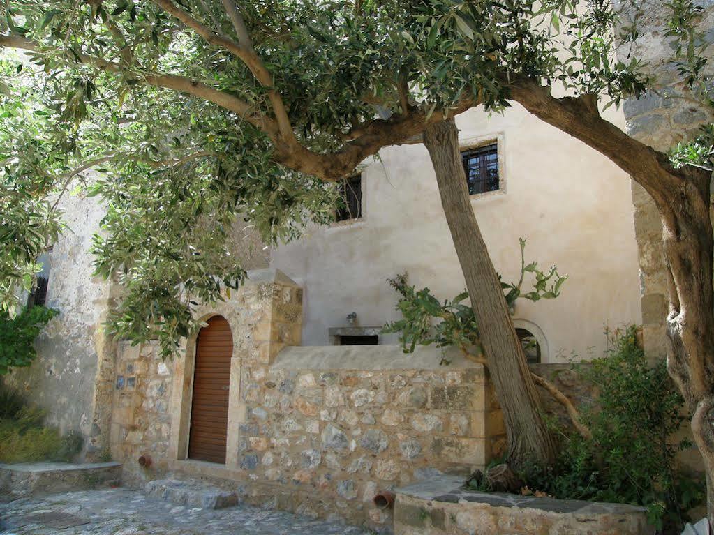 Dorovinis Monemvasia Castlehouses Екстериор снимка